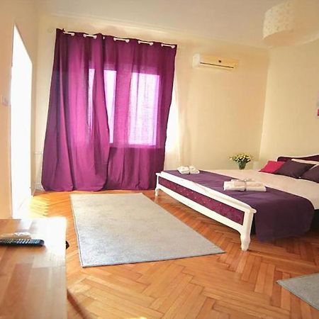 Apartment Central Belgrado Buitenkant foto