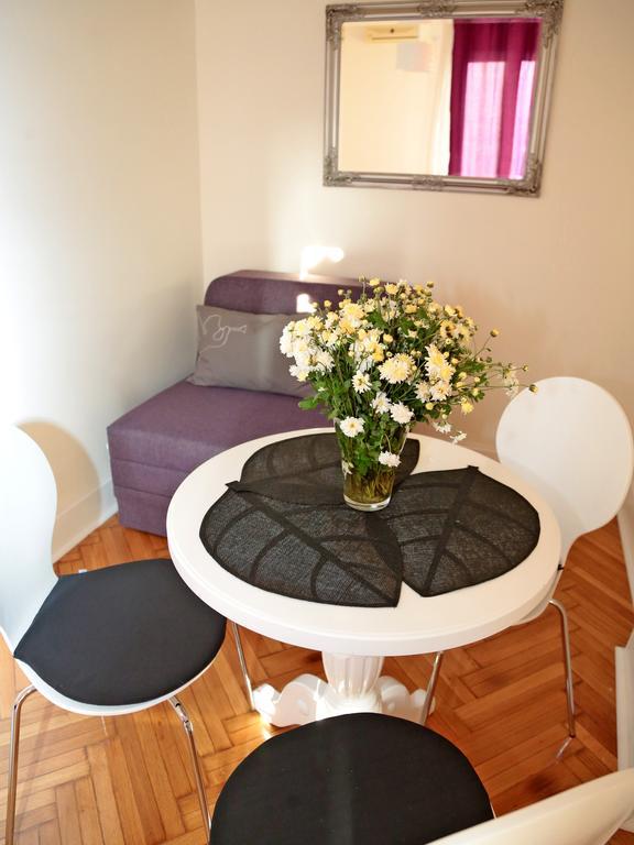Apartment Central Belgrado Kamer foto